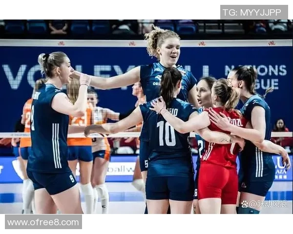 世锦赛精彩对决荷兰女排挑战巴西强队争夺荣耀 世锦赛精彩对决荷兰女排挑战巴西强队争夺荣耀