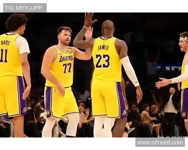 公牛与湖人夏季联赛精彩对决年轻球员展现无限潜力与激情 公牛与湖人夏季联赛精彩对决年轻球员展现无限潜力与激情