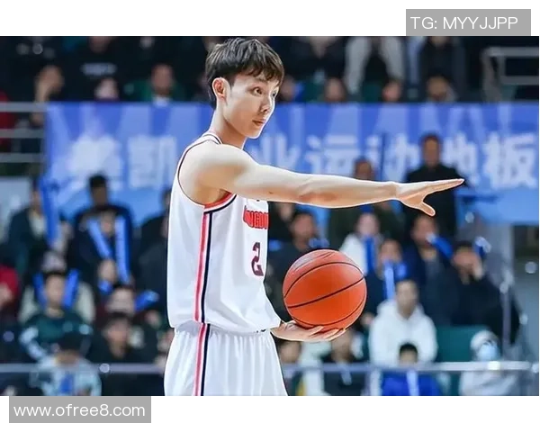 广厦与广州精彩对决CBA直播回放全程回顾与分析